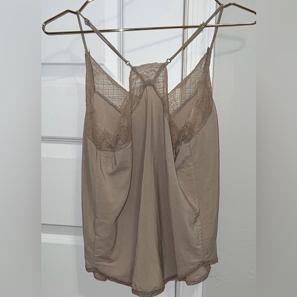 NWT L Love Tan Lace Tank Top Size Small - Picture 2 of 6
